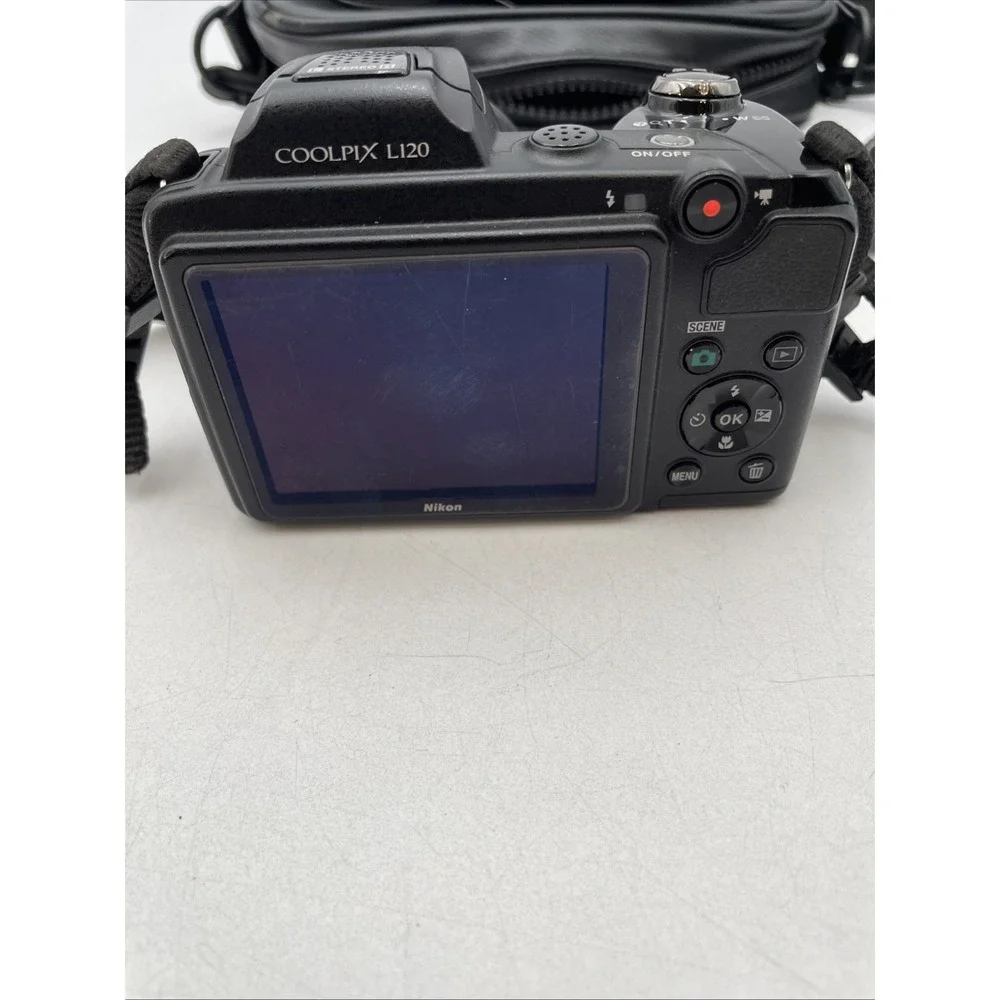 Nikon Coolpix L120 14.1MP Compact Bridge Camera 21x Optical Zoom Black - Tested